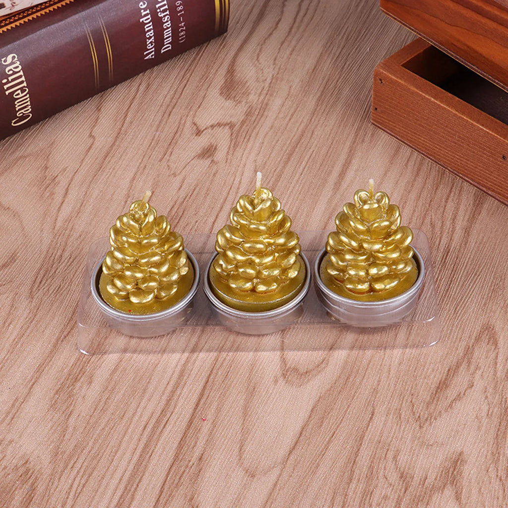 Handmade Christmas Tree Scented Candle – Santa Claus & Snowman Soy Wax Candle for Holiday Home Décor and Gifts