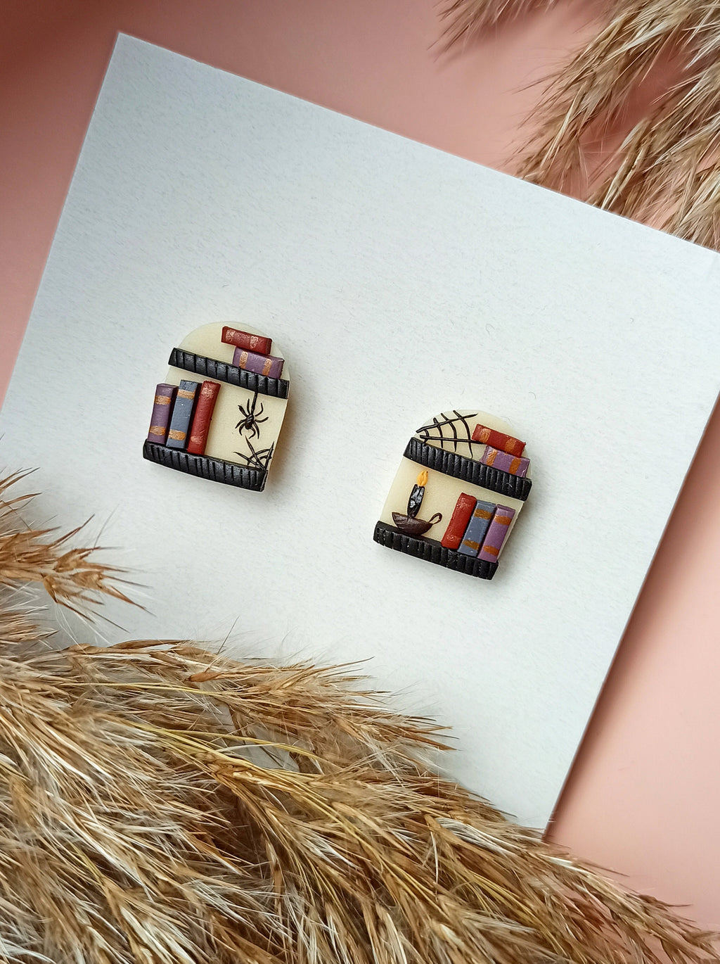 Spider Earrings/ Halloween Earrings/ Polymer Clay Earrings/ Glow in the dark/ Halloween Earrings Clay/ Small details studs/ Spooky jewelry